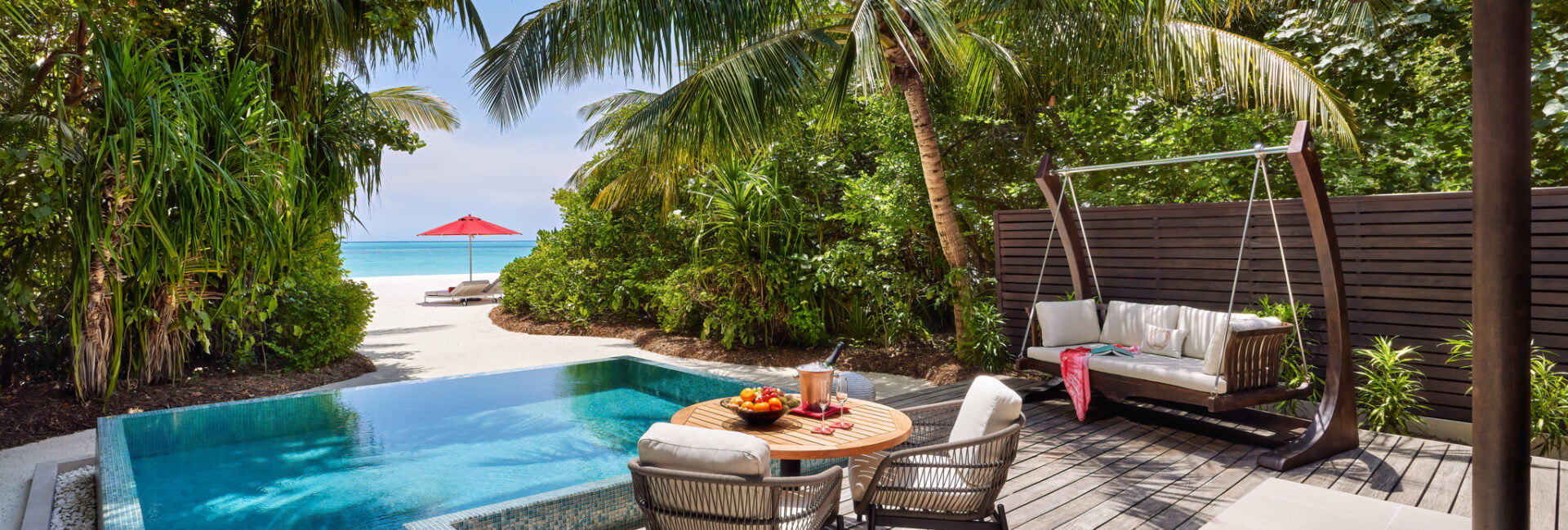 Niyama Private Islands - Deluxe Beach Pool Villa Deck