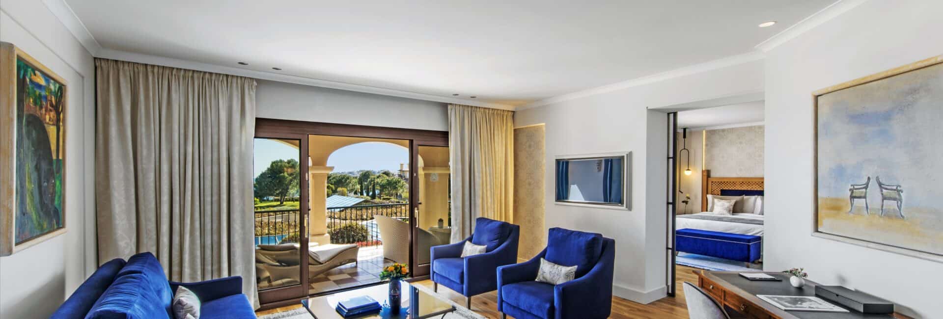 St. Regis Mardavall -King ocean two suite