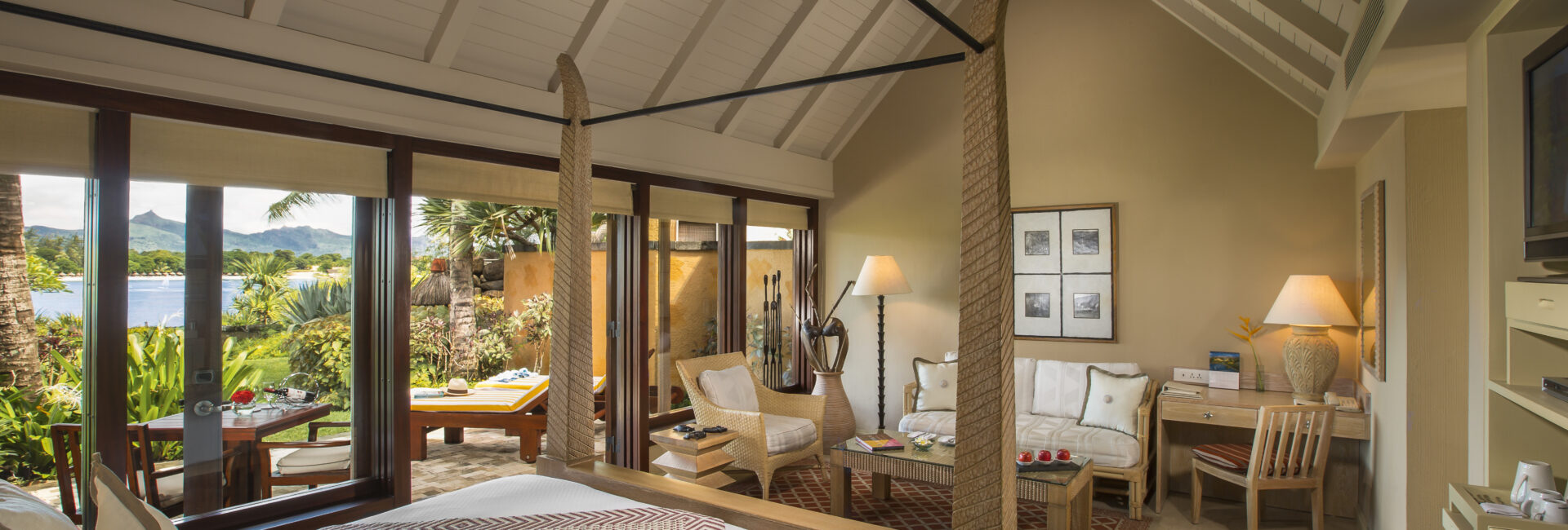 Oberoi MRU/ Bedrooms