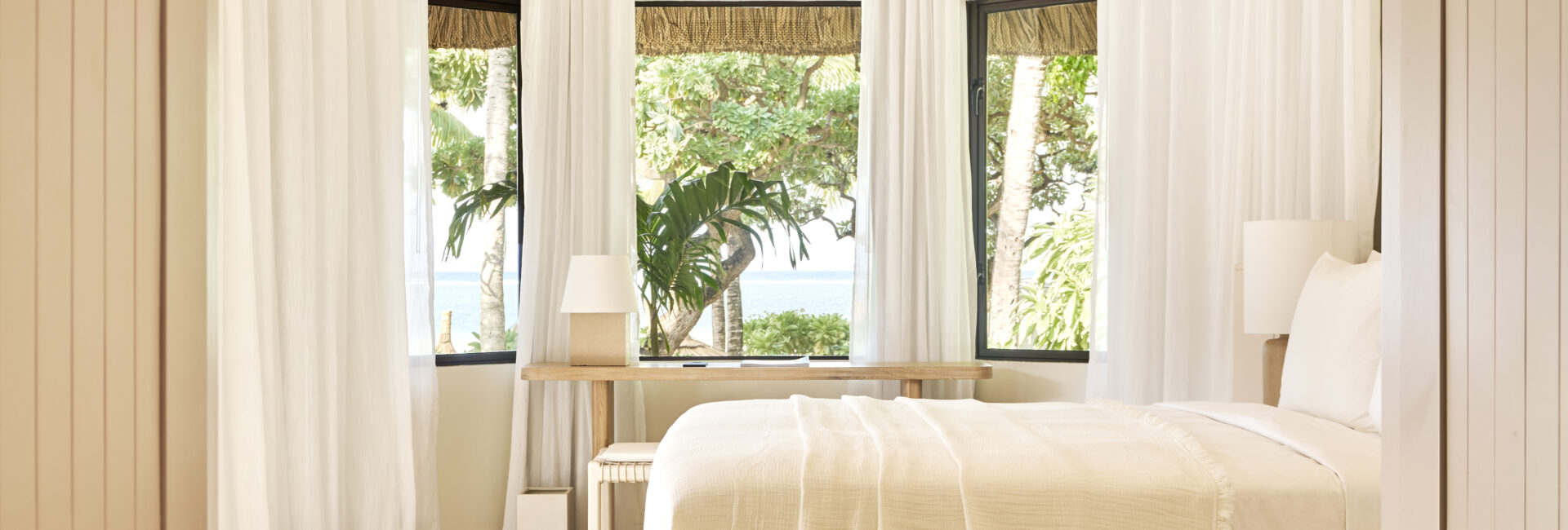 LUX Belle Mare// Bedroom