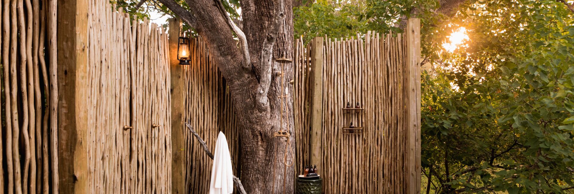 Tuludi_Guest Suite Outdoor Shower 1