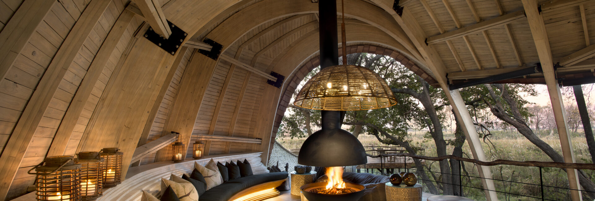 Botswana-Sandibe-Guest-Area-fireplace (1)