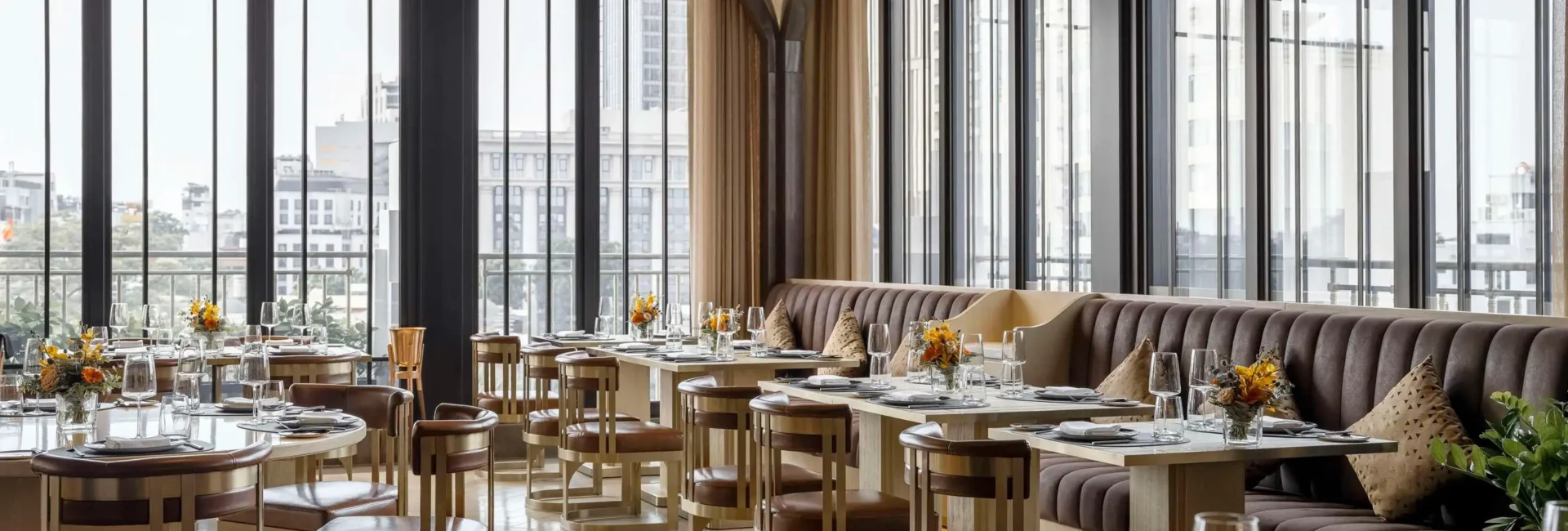 Capella Hanoi/ Restaurant