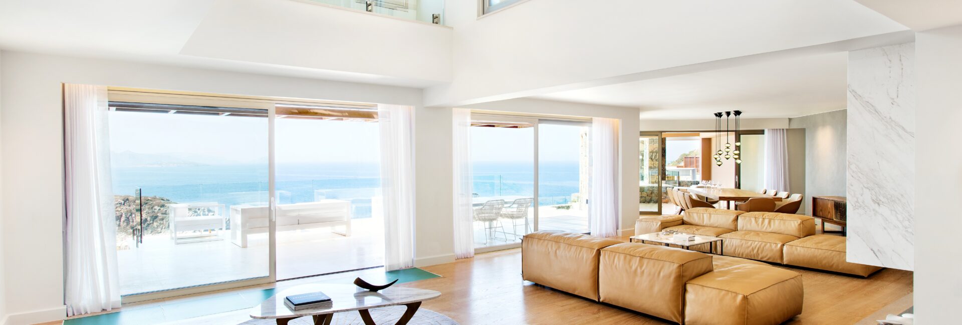 Daios Cove/ Mansion Living Room