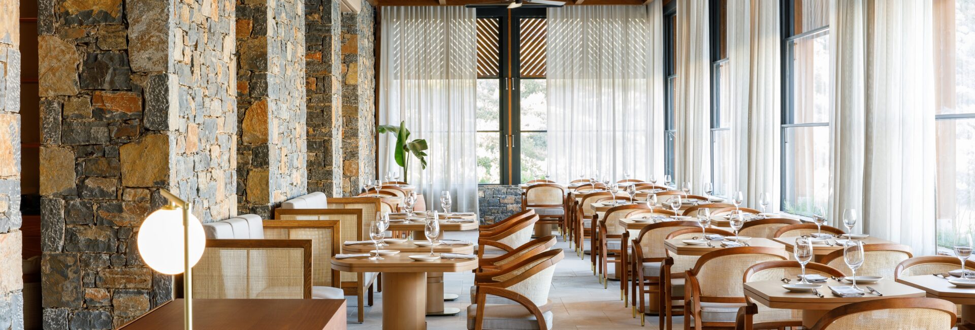 Daios Cove/ Ocean Restaurant Terrace