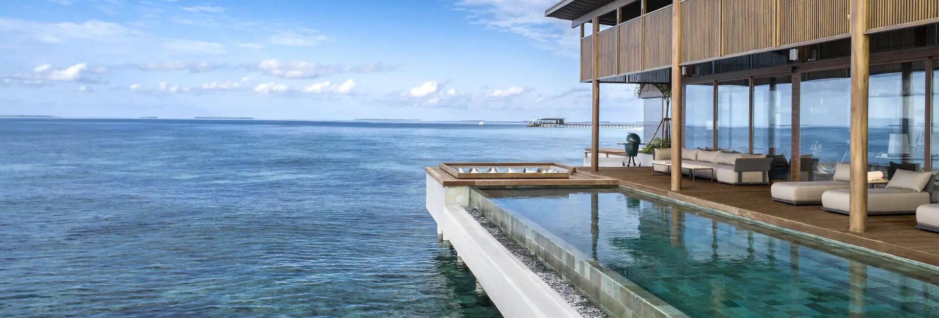 Park Hyatt Hadahaa//Residence Infinity pool