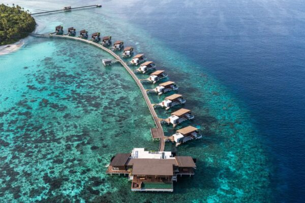 Park Hyatt Maldives Hadahaa// Overwater-Reef-Residence