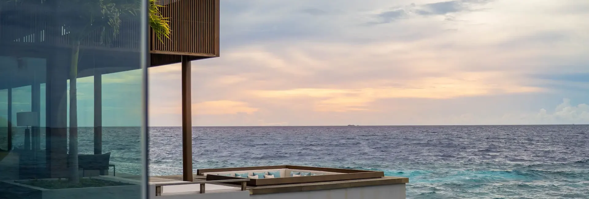Park Hyatt Hadahaa//Residence Sunset deck